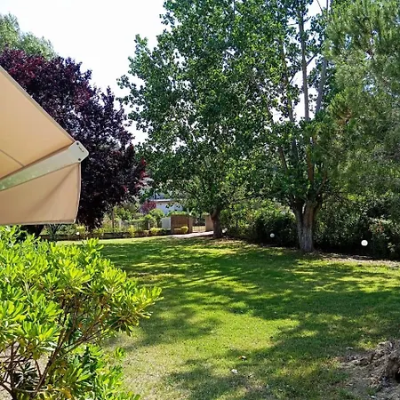 Elena オルモス・パナギアス