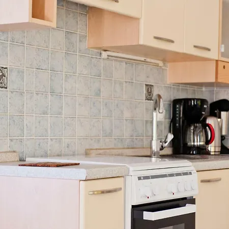 Elena アパートホテル 3*