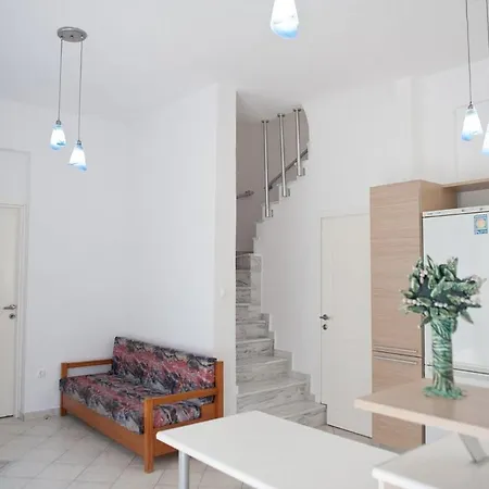 Lejlighedshotel Elena 3*