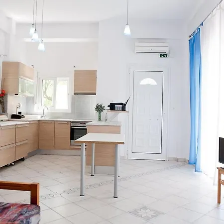 Elena 3* Ormos Panagias